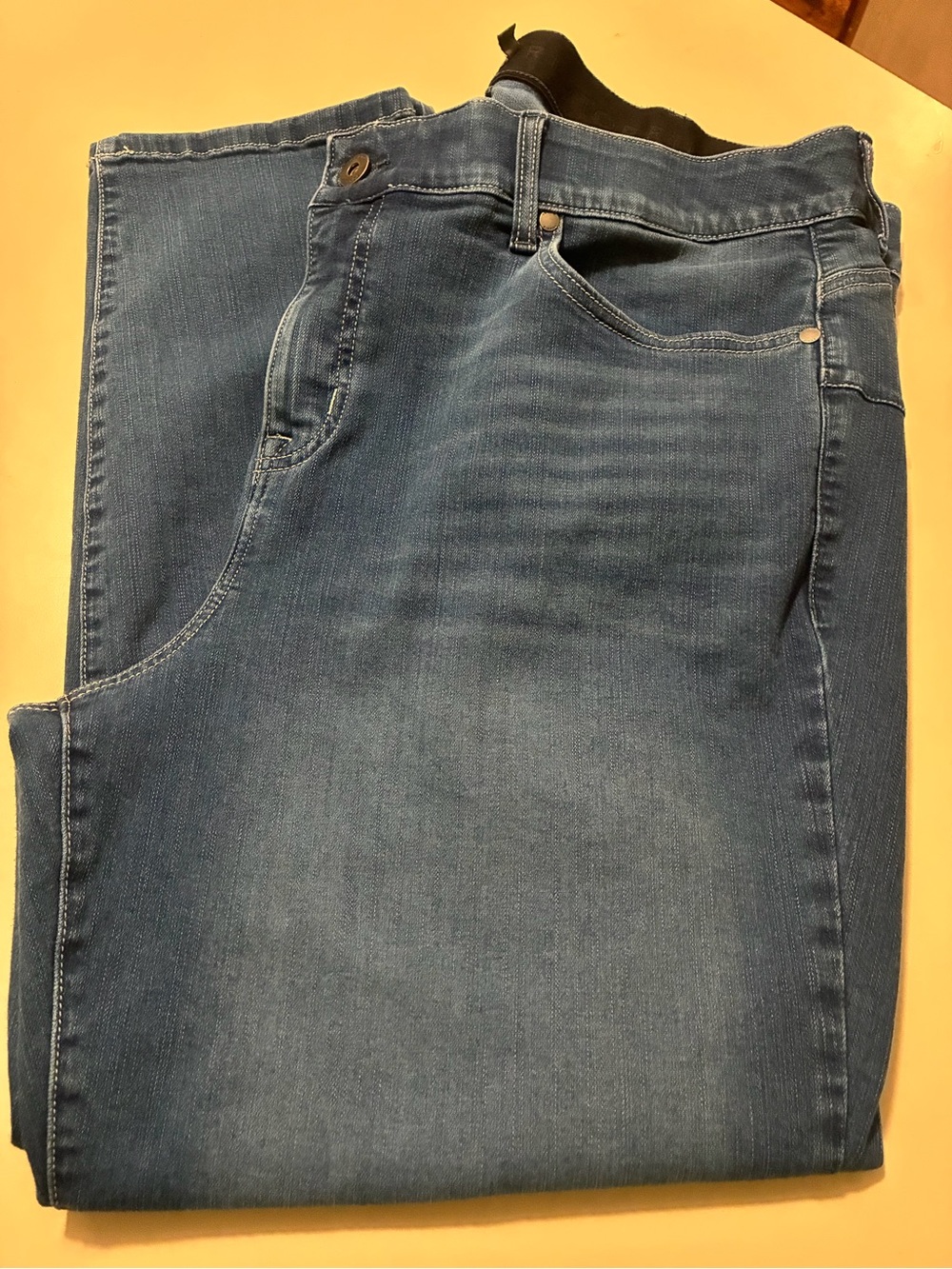 torrid Women’s Slim Straight Jeans in Mid Blue